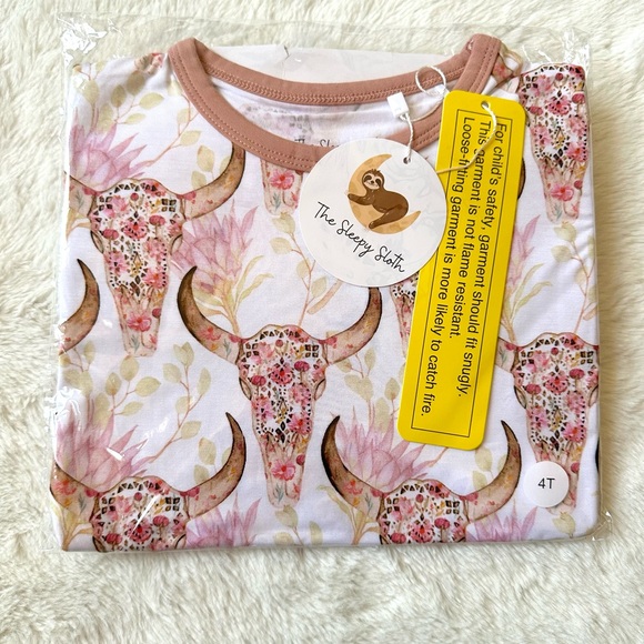 🌸NIB Sleepy Sloth Set🌸 - Picture 2 of 2